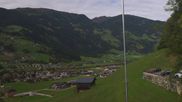 Archiviertes Webcam Bild: Mayrhofen im Zillertal: Panoramablick am 13.10.2026 um 12:48 Uhr