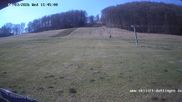 Archiviertes Webcam Bild: Blick auf die Talstation vom Skilift Dottingen am 13.04.2026 um 02:32 Uhr