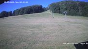 Archiviertes Webcam Bild: Blick auf die Talstation vom Skilift Dottingen am 12.07.2026 um 08:40 Uhr