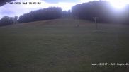 Archiviertes Webcam Bild: Blick auf die Talstation vom Skilift Dottingen am 26.08.2026 um 18:07 Uhr