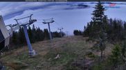 Archiviertes Webcam Bild: Gipfelblick nach Norden, Mont Sainte Anne, Quebec am 28.05.2026 um 02:51 Uhr