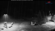 Archiviertes Webcam Bild: Blick auf die Talstation des Mont Sainte Anne am 28.05.2026 um 06:47 Uhr