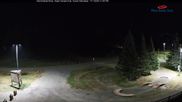 Archiviertes Webcam Bild: Blick auf die Talstation des Mont Sainte Anne am 12.07.2026 um 06:44 Uhr