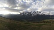 Archived webcam image showing St. Moritz Corviglia - mountain restaurant El Paradiso on 4 May 2026 at 07:14