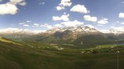 Archived webcam image showing St. Moritz Corviglia - mountain restaurant El Paradiso on 28 May 2026 at 14:15