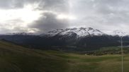 Archived webcam image showing St. Moritz Corviglia - mountain restaurant El Paradiso on 20 May 2026 at 08:27