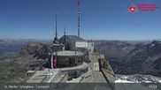 Archiviertes Webcam Bild: Corvatsch: Bergstation am 12.07.2026 um 11:42 Uhr