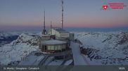 Archiviertes Webcam Bild: Corvatsch: Bergstation am 26 Feb 2026 um 01:20 Uhr