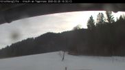Archiviertes Webcam Bild: Blick auf die Piste im Skigebiet Hirschberg Kreuth am 26 Feb 2026 um 16:26 Uhr