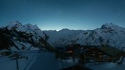 Archiviertes Webcam Bild: Rothorn Zermatt mit Monte Rosa Massiv am 21.05.2026 um 00:59 Uhr