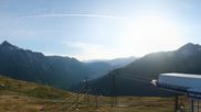 Archiviertes Webcam Bild: Blick von der Tanatzhöhi im Skigebiet Splügen am 30.05.2026 um 07:22 Uhr