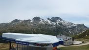 Archiviertes Webcam Bild: Blick von der Tanatzhöhi im Skigebiet Splügen am 30.05.2026 um 12:22 Uhr