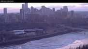 Archiviertes Webcam Bild: Panoramablick auf die Skyline von Edmonton am 12.04.2026 um 14:55 Uhr