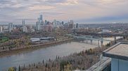 Archiviertes Webcam Bild: Panoramablick auf die Skyline von Edmonton am 14.10.2026 um 16:20 Uhr