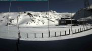 Archived webcam image showing Base Station Stilfserjoch on 18 Apr 2026 at 16:38