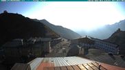 Archived webcam image showing Albergo Quarto Pirovano, Passo Stelvio on 3 Aug 2026 at 07:10