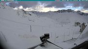 Archived webcam image showing Passo Stelvio, Valle del Braulio on 12 May 2026 at 07:57