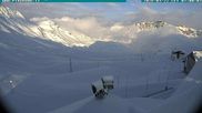 Archived webcam image showing Passo Stelvio, Valle del Braulio on 22 Mar 2026 at 07:37