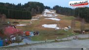 Archived webcam image showing Lift and run at the ski resort Schidorf Kirchbach on 13 Apr 2026 at 06:01