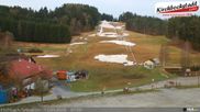 Archived webcam image showing Lift and run at the ski resort Schidorf Kirchbach on 13 Apr 2026 at 07:01