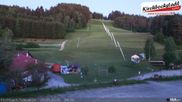 Archived webcam image showing Lift and run at the ski resort Schidorf Kirchbach on 28 May 2026 at 04:06