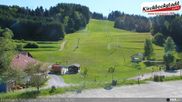 Archived webcam image showing Lift and run at the ski resort Schidorf Kirchbach on 28 May 2026 at 16:37