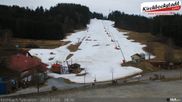 Archived webcam image showing Lift and run at the ski resort Schidorf Kirchbach on 28 Mar 2026 at 08:33