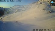 Archived webcam image showing Catedral Alta Patagonia - Diente de Caballo (Sur) on 28 Sep 2026 at 12:45
