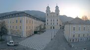 Archived webcam image showing Market square in Mondsee on 4 Mar 2026 at 07:20