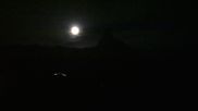 Archiviertes Webcam Bild: Zermatt: Station Sunnega mit Blick aufs Matterhorn am 28.05.2026 um 02:14 Uhr