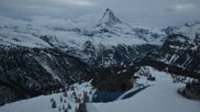 Archiviertes Webcam Bild: Zermatt: Station Sunnega mit Blick aufs Matterhorn am 13.03.2026 um 18:08 Uhr
