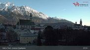 Archiviertes Webcam Bild: Stadtplatz in Hall in Tirol am 26 Feb 2026 um 08:25 Uhr