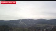 Archiviertes Webcam Bild: Blick über Rokytnice am 12.04.2026 um 18:57 Uhr