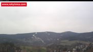 Archiviertes Webcam Bild: Blick über Rokytnice am 12.04.2026 um 12:57 Uhr