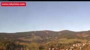 Archiviertes Webcam Bild: Blick über Rokytnice am 28.04.2026 um 18:05 Uhr