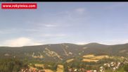 Archiviertes Webcam Bild: Blick über Rokytnice am 28.06.2026 um 16:37 Uhr