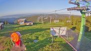 Archiviertes Webcam Bild: Klinovec: Skiareal Neklid am 28.05.2026 um 06:46 Uhr