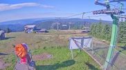 Archiviertes Webcam Bild: Klinovec: Skiareal Neklid am 12.07.2026 um 08:38 Uhr