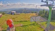Archiviertes Webcam Bild: Klinovec: Skiareal Neklid am 12.07.2026 um 18:20 Uhr