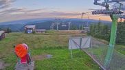 Archiviertes Webcam Bild: Klinovec: Skiareal Neklid am 12.07.2026 um 20:20 Uhr