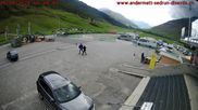 Archiviertes Webcam Bild: Andermatt: Parkplatz Gemsstockbahn am 26.08.2026 um 16:24 Uhr