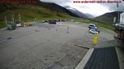 Archiviertes Webcam Bild: Andermatt: Parkplatz Gemsstockbahn am 10.10.2026 um 14:45 Uhr