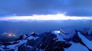 Archiviertes Webcam Bild: Arosa: Weisshorngipfel am 28.05.2026 um 04:48 Uhr