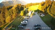 Archiviertes Webcam Bild: Hotel Glocknerhof: Jauken, Berg im Drautal und Kinderspielplatz am 26.08.2026 um 07:05 Uhr