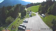 Archiviertes Webcam Bild: Hotel Glocknerhof: Jauken, Berg im Drautal und Kinderspielplatz am 26.08.2026 um 16:05 Uhr