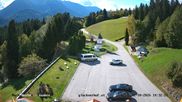 Archiviertes Webcam Bild: Hotel Glocknerhof: Jauken, Berg im Drautal und Kinderspielplatz am 12.10.2026 um 14:17 Uhr