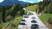 Archiviertes Webcam Bild: Hotel Glocknerhof: Jauken, Berg im Drautal und Kinderspielplatz am 12.10.2026 um 12:17 Uhr