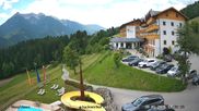 Archiviertes Webcam Bild: Kärnten: Hotel Glocknerhof mit Freibad und Wasserrutsche am 28.05.2026 um 12:44 Uhr