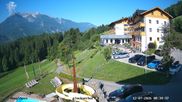 Archiviertes Webcam Bild: Kärnten: Hotel Glocknerhof mit Freibad und Wasserrutsche am 12.07.2026 um 08:37 Uhr