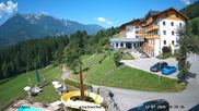 Archiviertes Webcam Bild: Kärnten: Hotel Glocknerhof mit Freibad und Wasserrutsche am 12.07.2026 um 10:37 Uhr